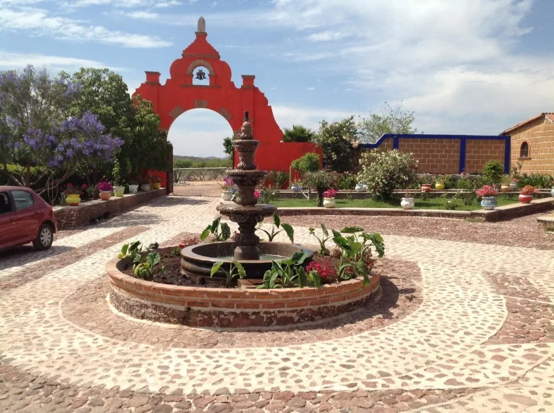 Rancho Ganadero en Venta, Totalmente Equipado Tequisquiapan Poblado El Tejocote