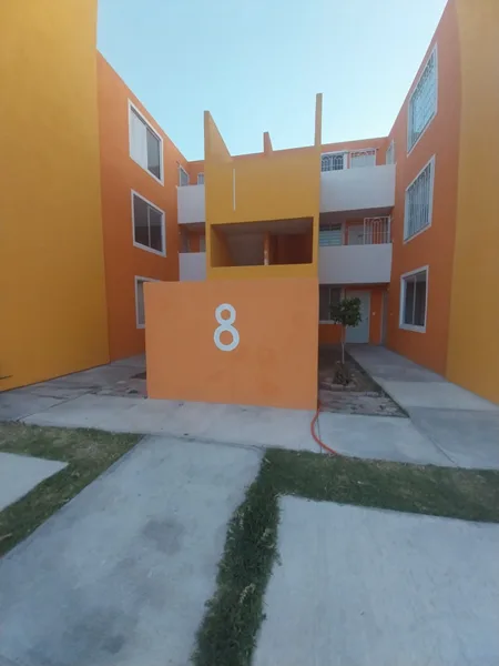 DEPARTAMENTO EN VENTA EN FRACC. FLORES DE HACIENDA EN TEQUISQUIAPAN QRO. -65