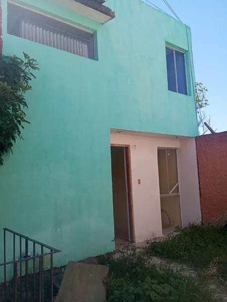 CASA EN VENTA EN FRACCIONAMIENTO EL VERGEL EN TEQUISQUIAPAN QRO. -51
