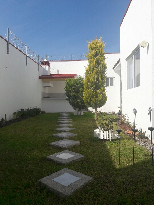 Casa en Venta en Fraccionamiento Residencial Haciendas en Tequisquiapan,  Querétaro (2) - Bienes Raíces Tequisquiapan